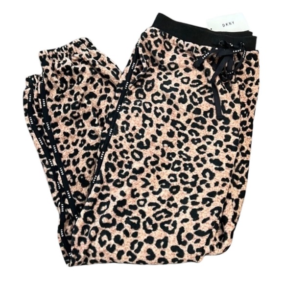 DKNY - ‘Leopard’ Fleece Lounge Pants. SZ:M,L. NWT - Picture 1 of 5
